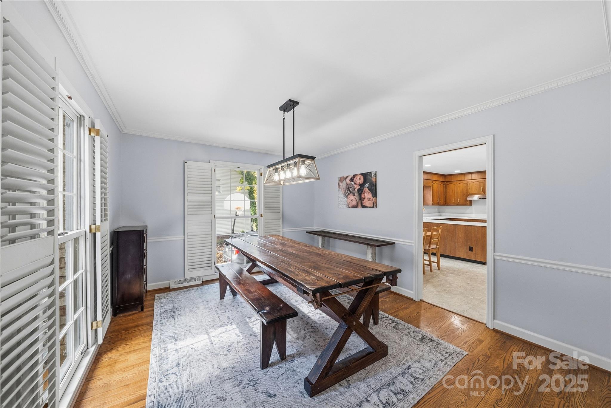 7116 Hollyhouse Drive