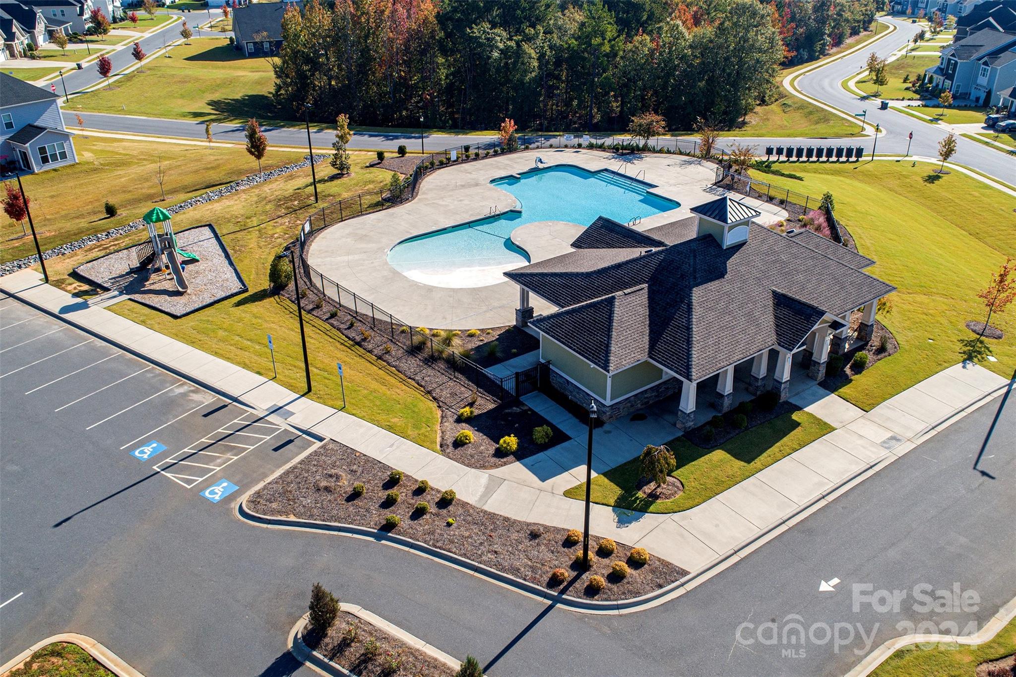 The Estates At Covington - Residential