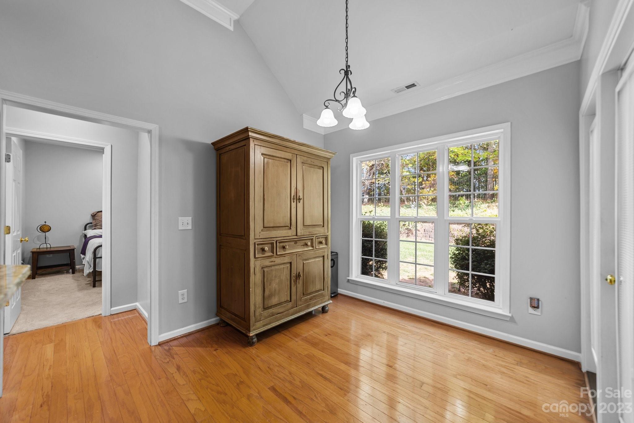 Gates at Waterside - Residential