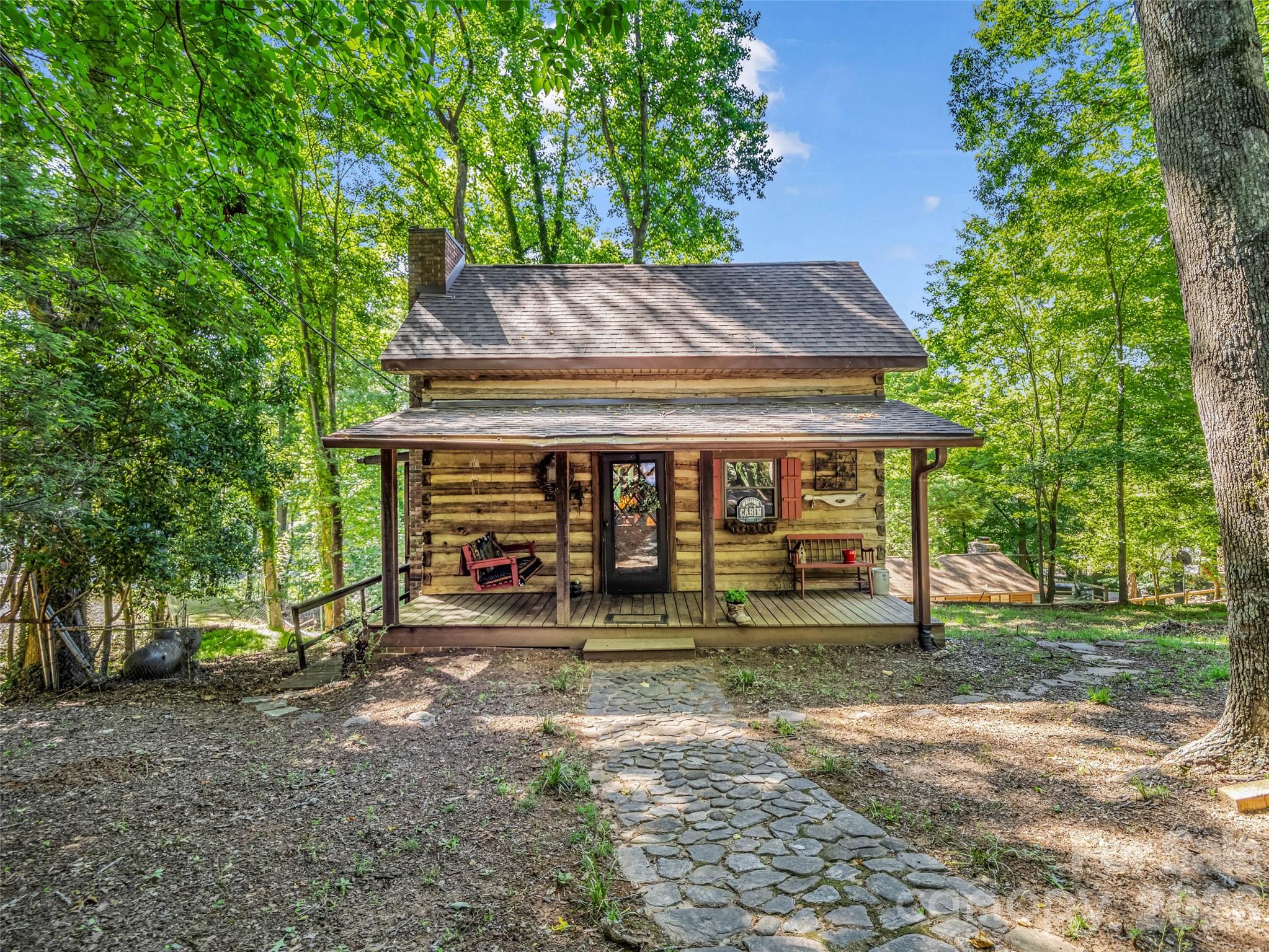 1208 Forest Lake Heights Drive