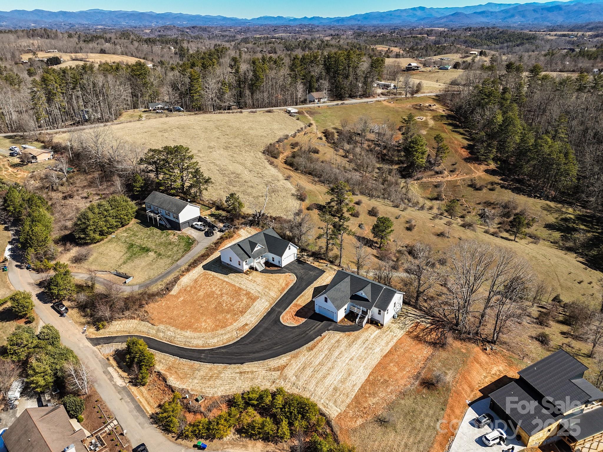 Oak Knoll Estates - Residential