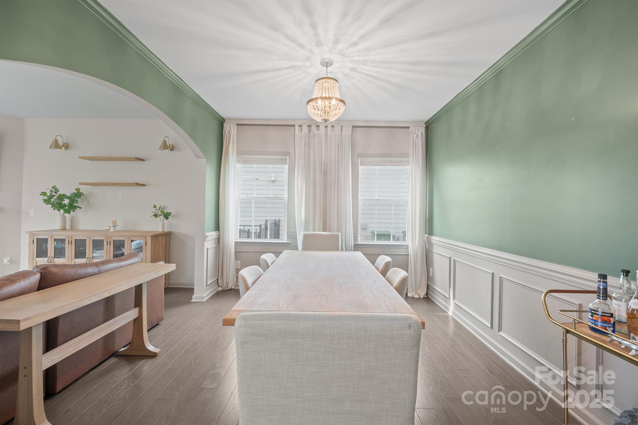 15127 Oleander Drive