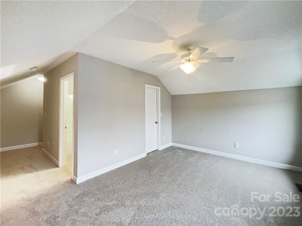 Vintage Place Townhomes - Residential