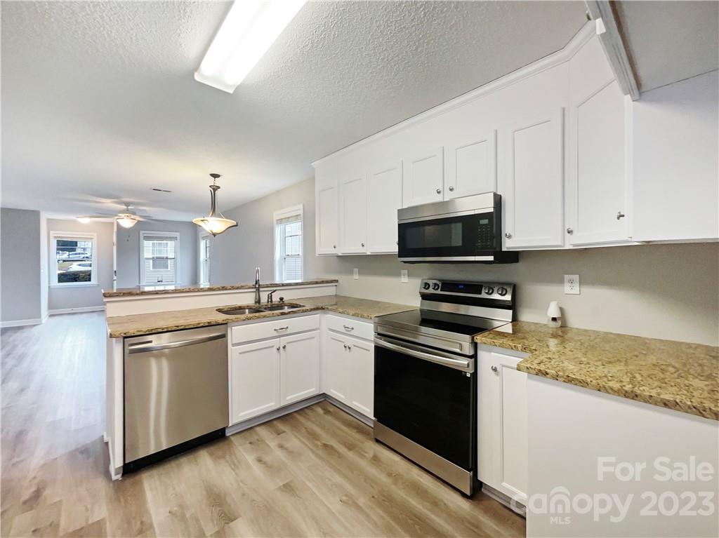 Vintage Place Townhomes - Residential