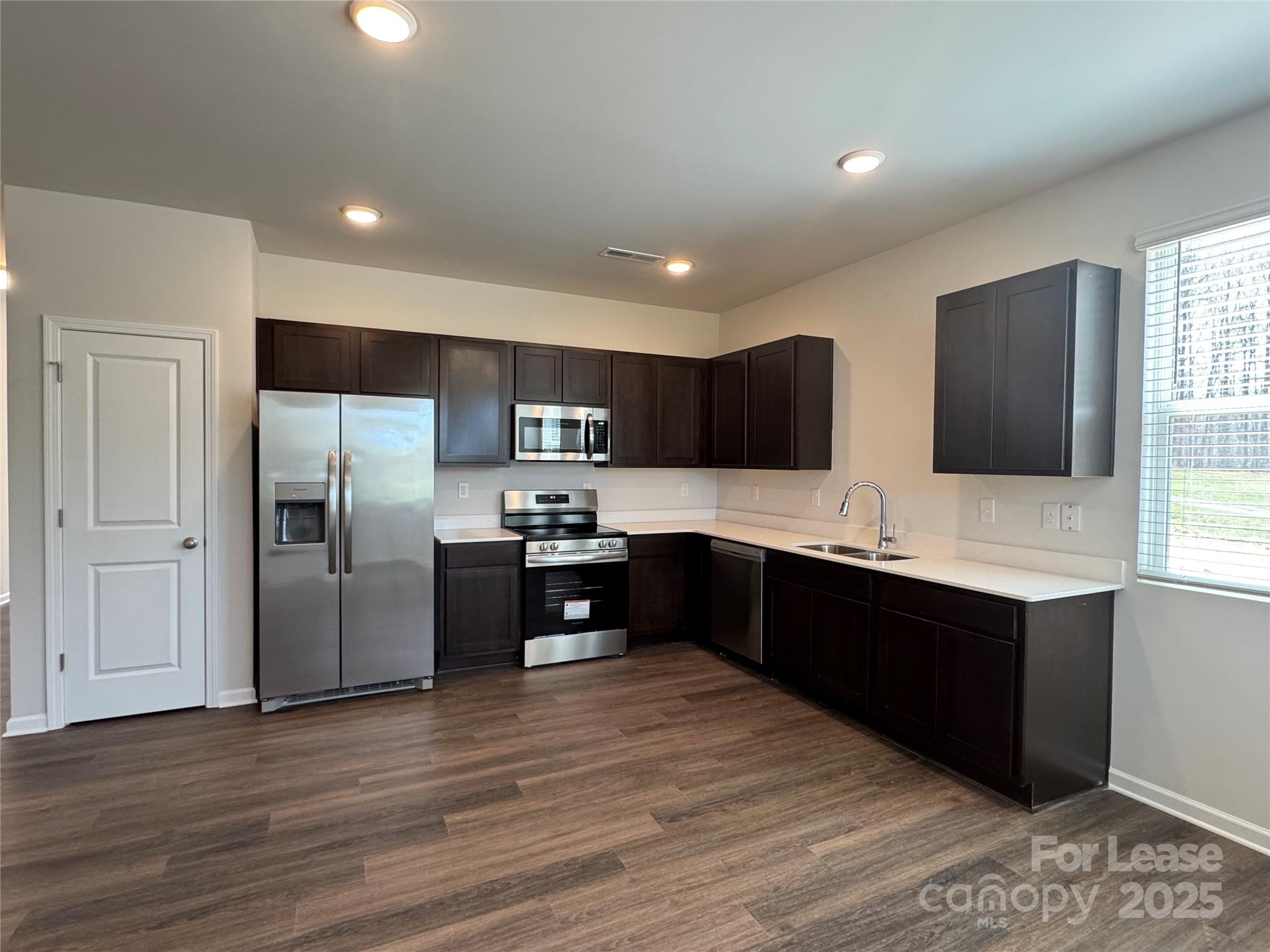 Stones Edge - Residential Lease