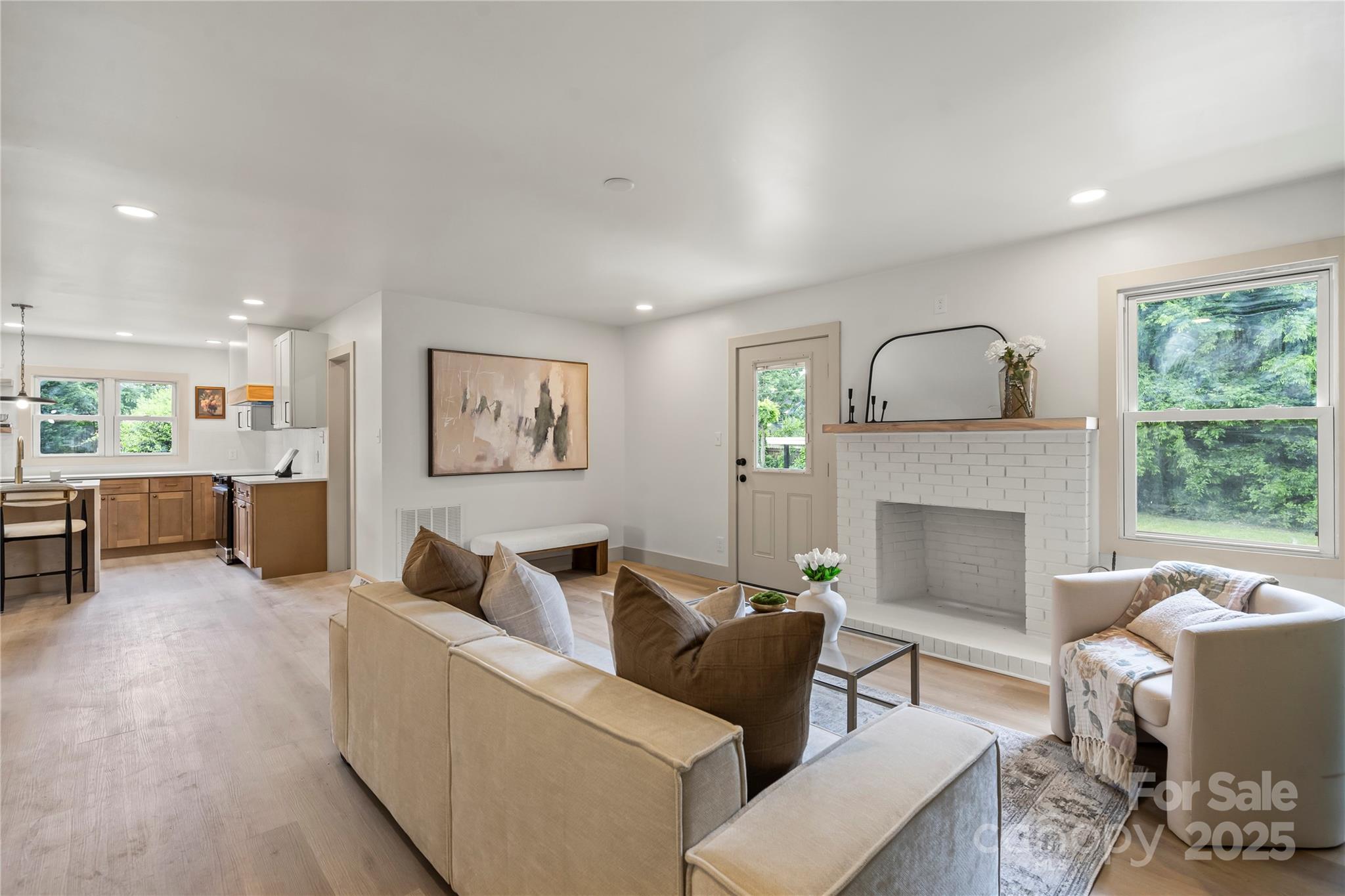 3937 Tamerlane Drive