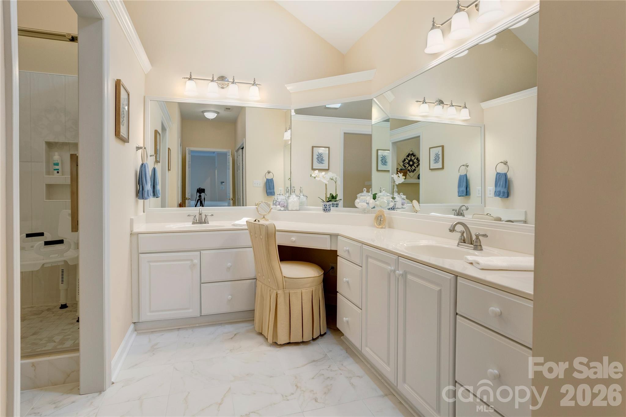 Gable Oaks - Residential