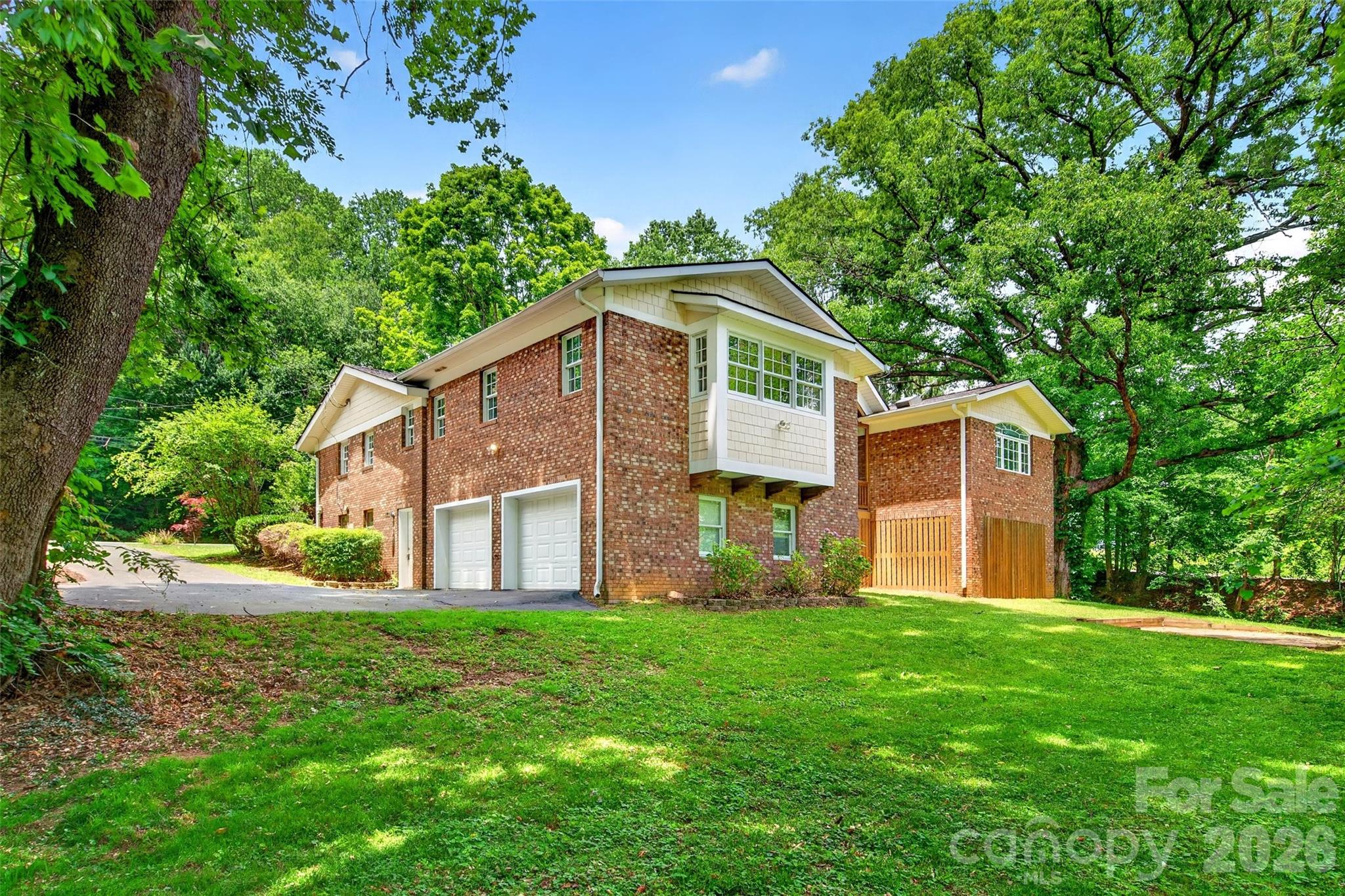 104 Valley Vista Drive