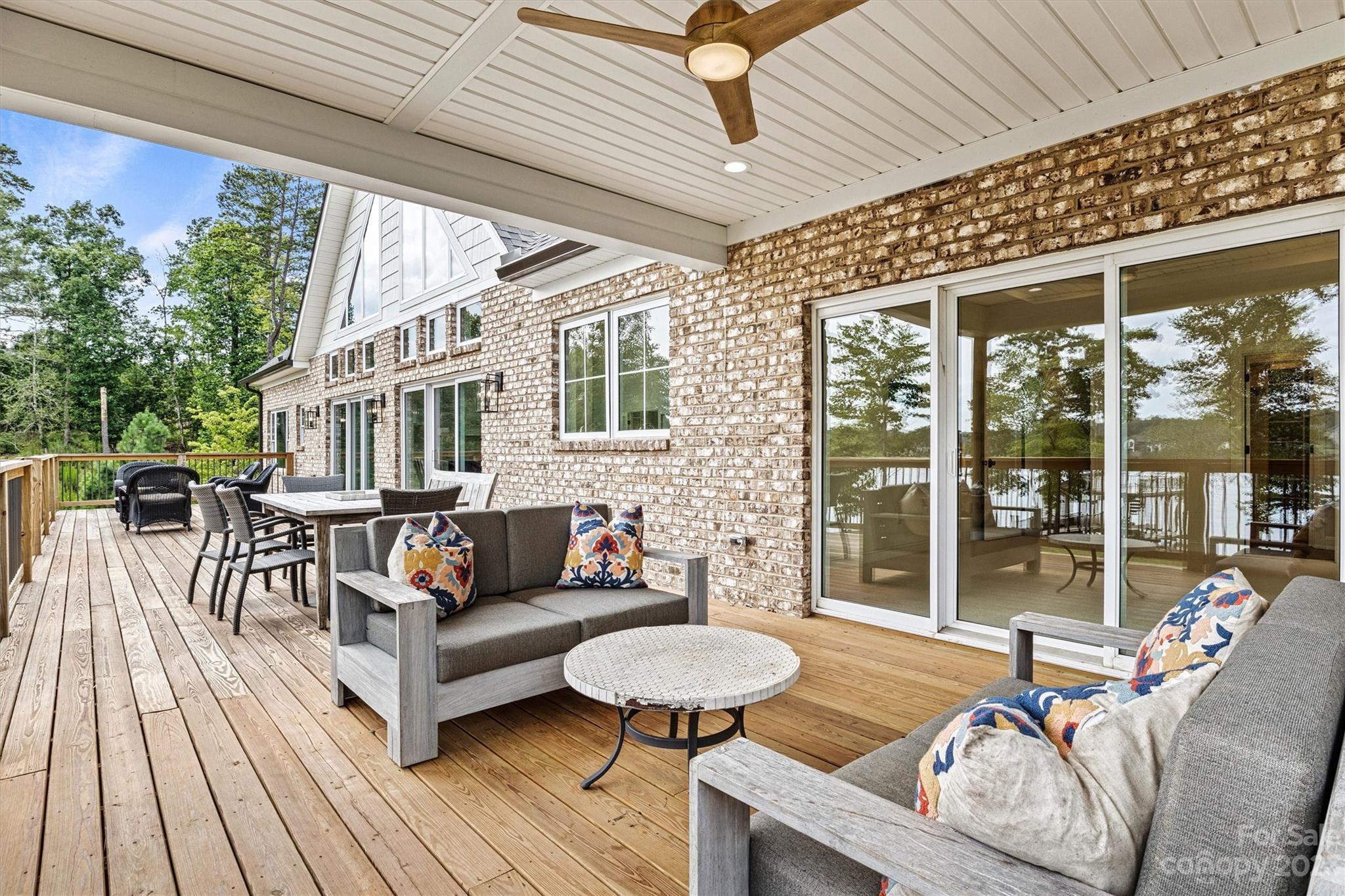 Plantation Pointe - Residential