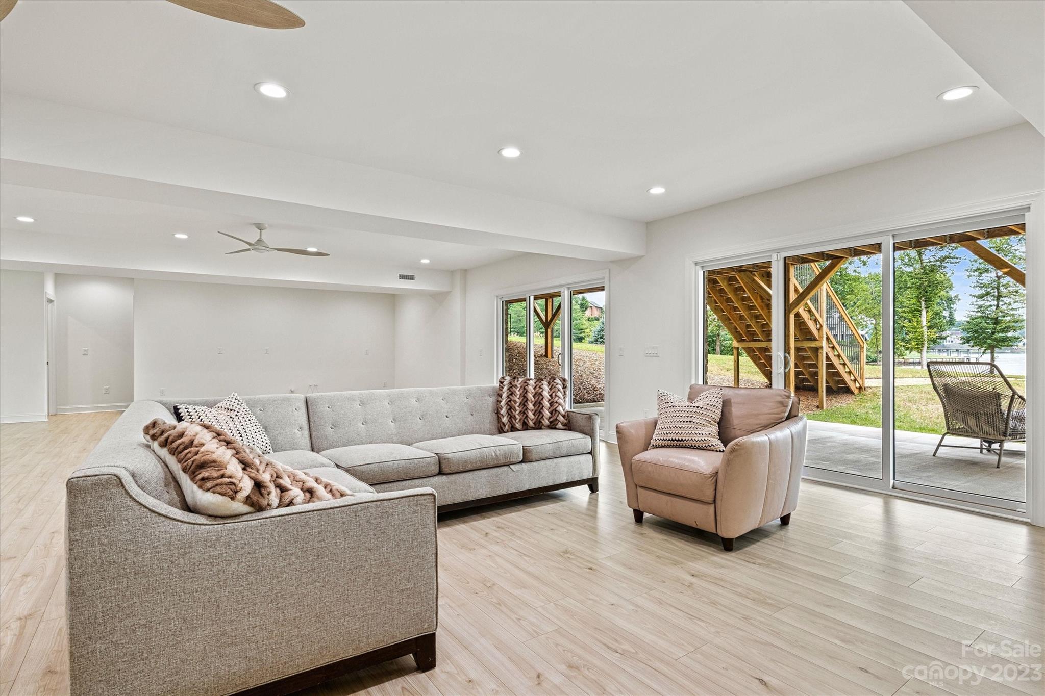 Plantation Pointe - Residential