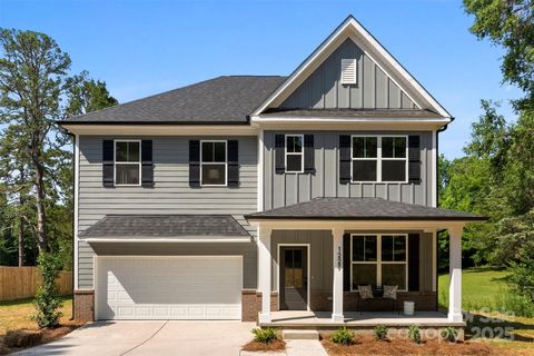 1227 Breezewood Drive Charlotte NC 28262