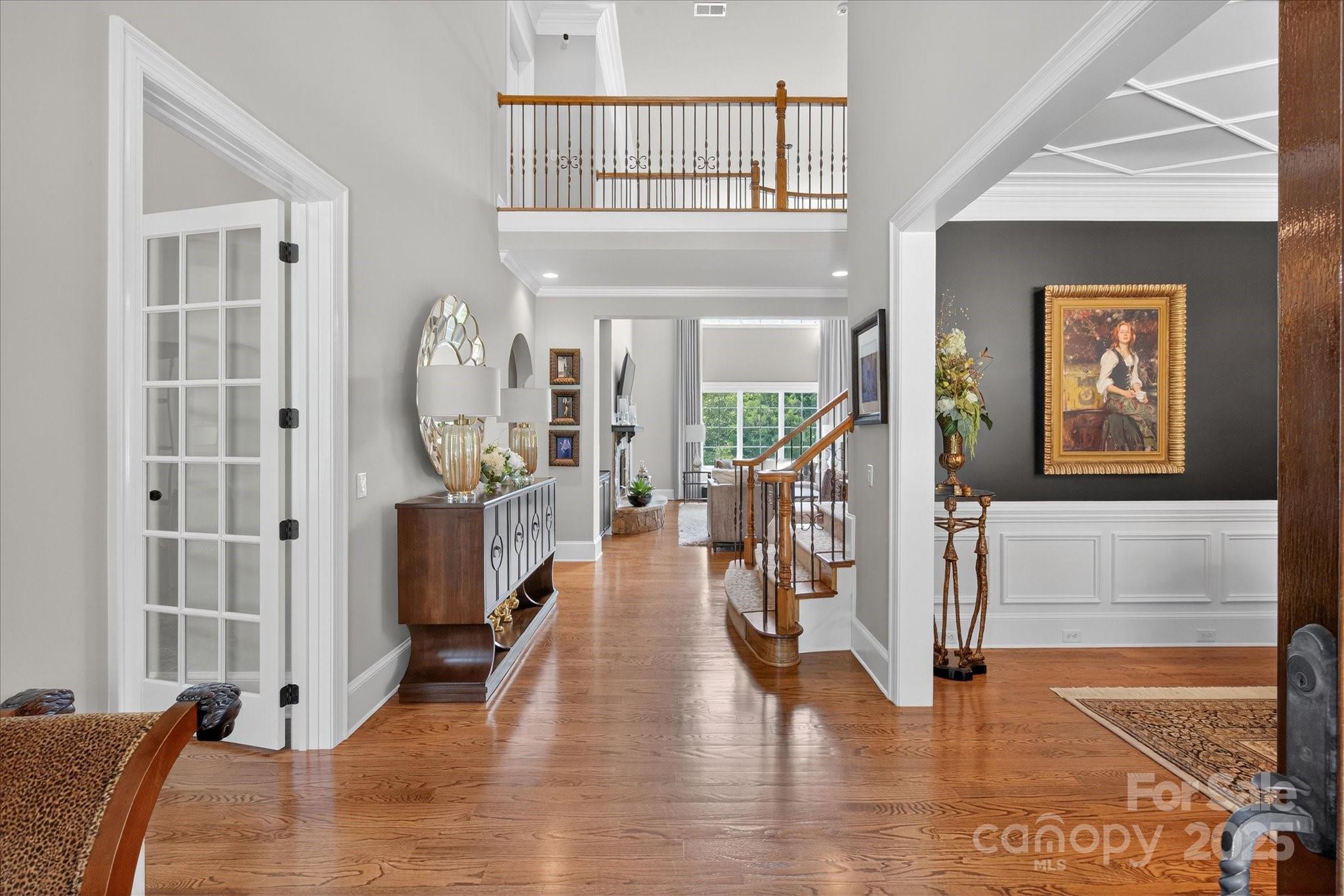 1100 Seminole Drive