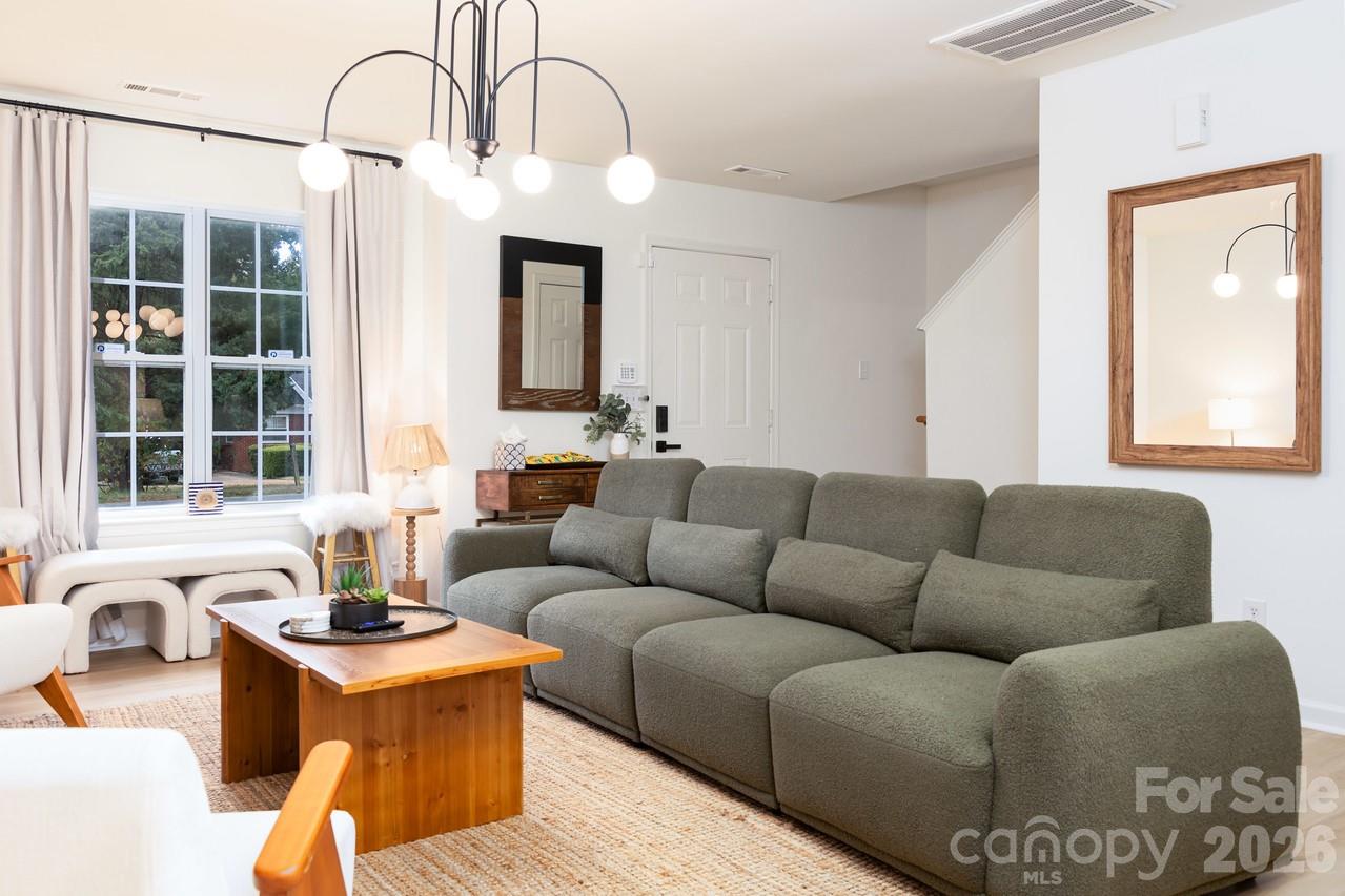 5229 Tarrywood Lane