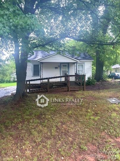 Photo of 1517 7th Street, Statesville, NC 28677 (MLS # 4435073)