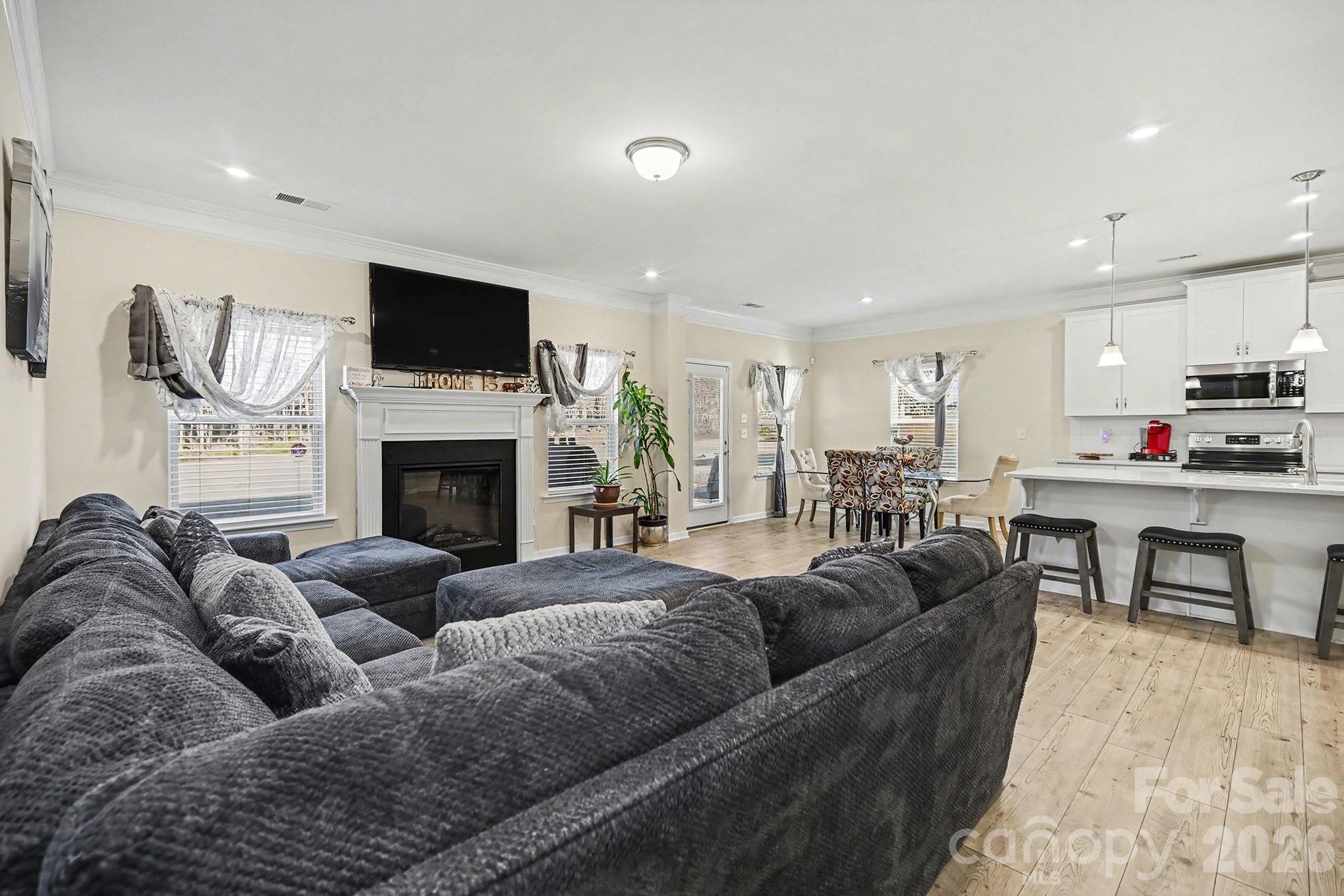 14503 Holbrooks Road