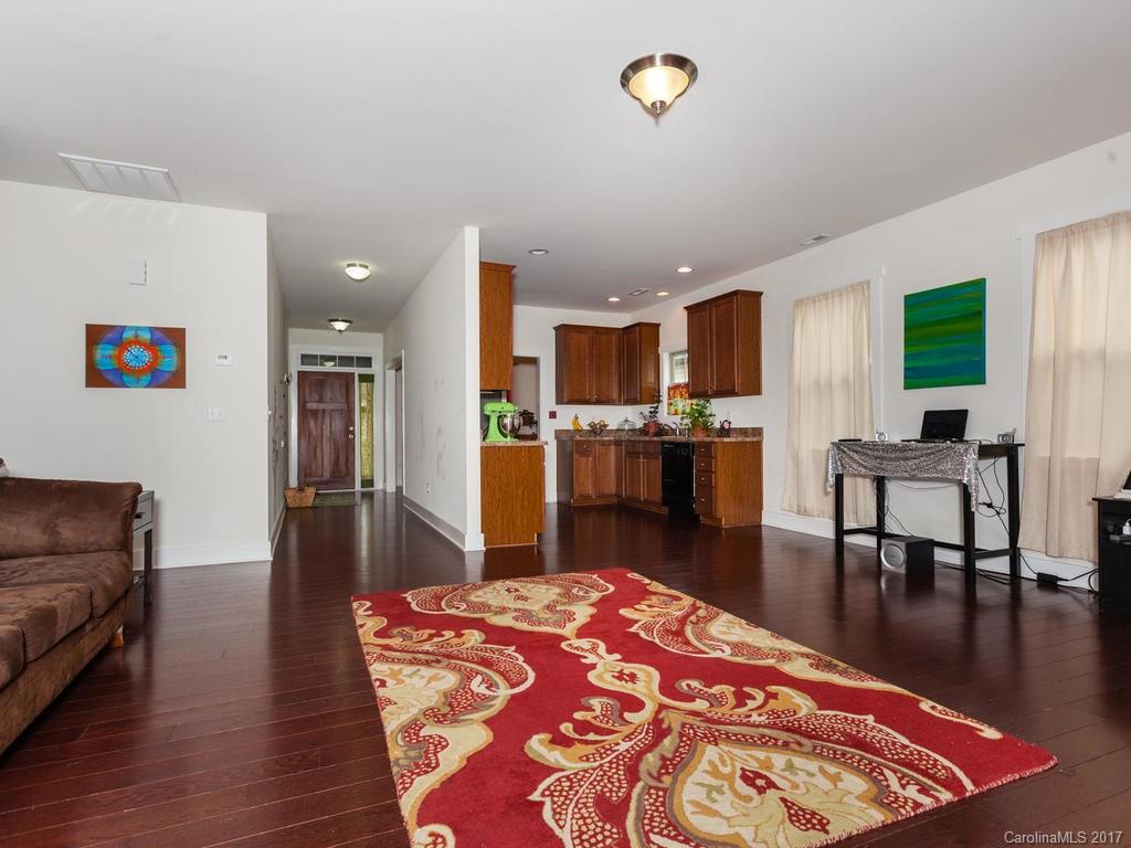 Oakley Cottages - Residential