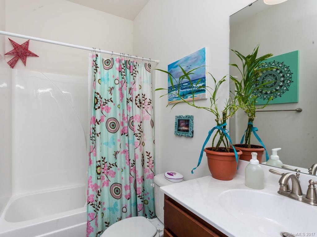 Oakley Cottages - Residential