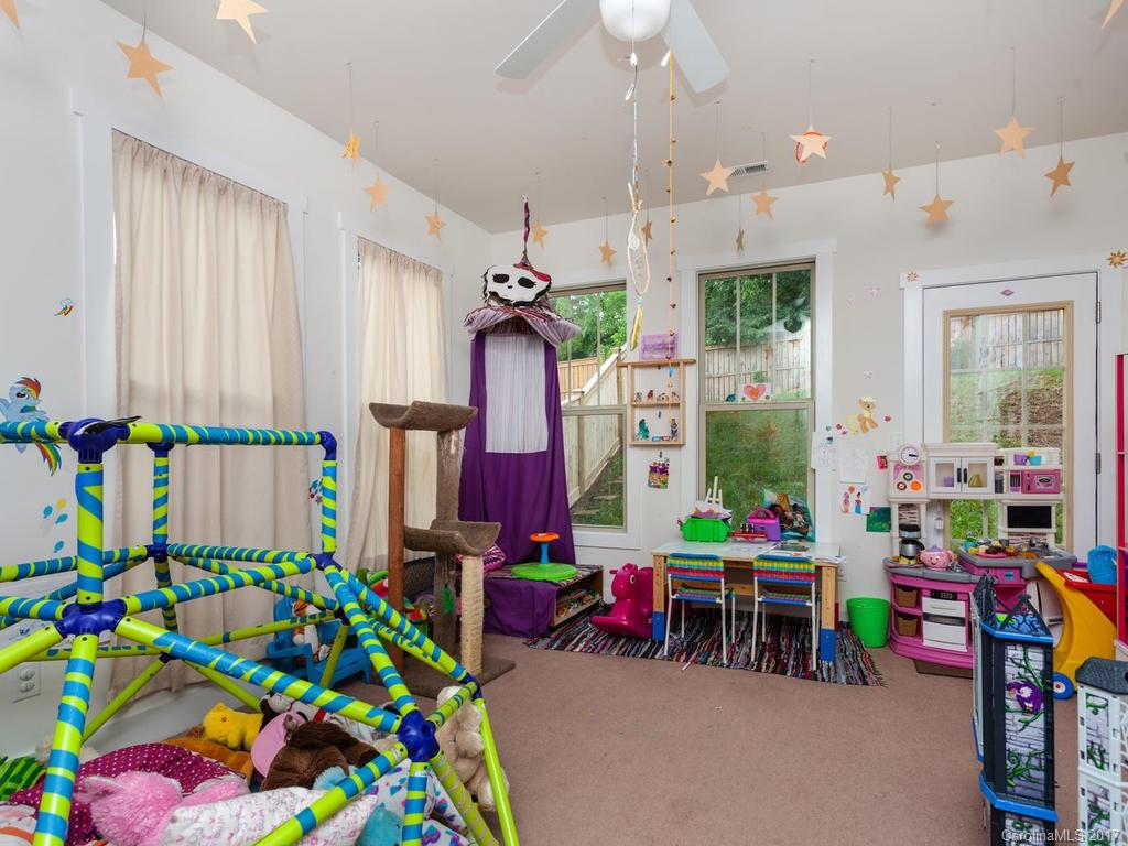 Oakley Cottages - Residential