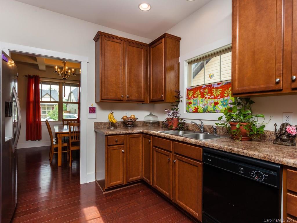 Oakley Cottages - Residential