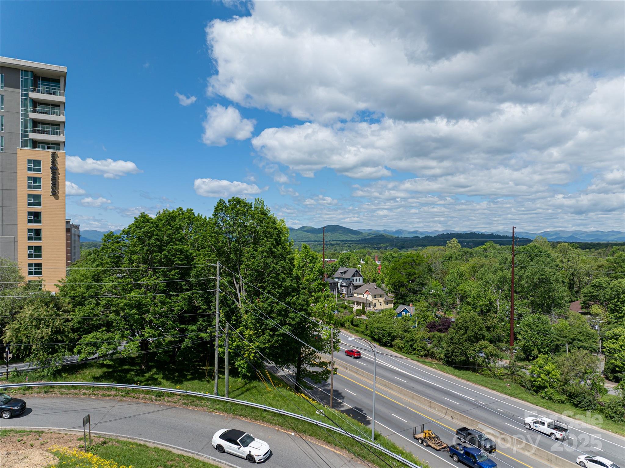 123 Haywood Street 401