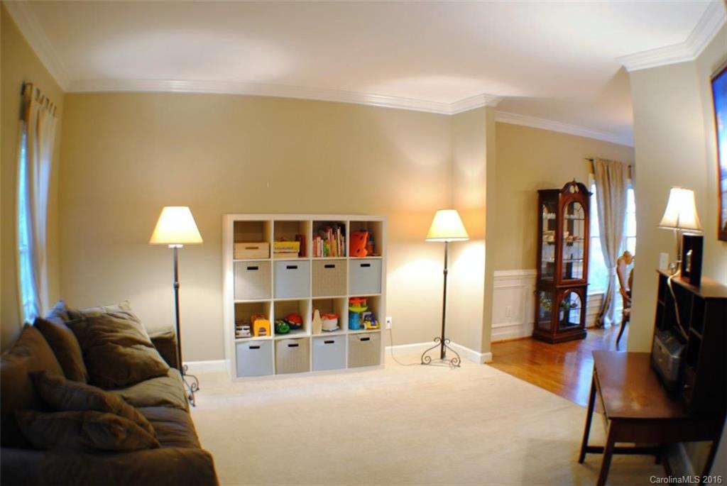 Davis Lake - Residential