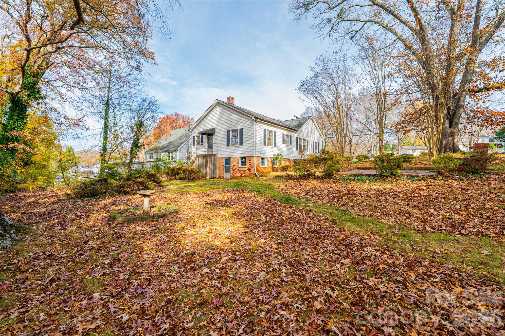 Country Club Estates - Residential