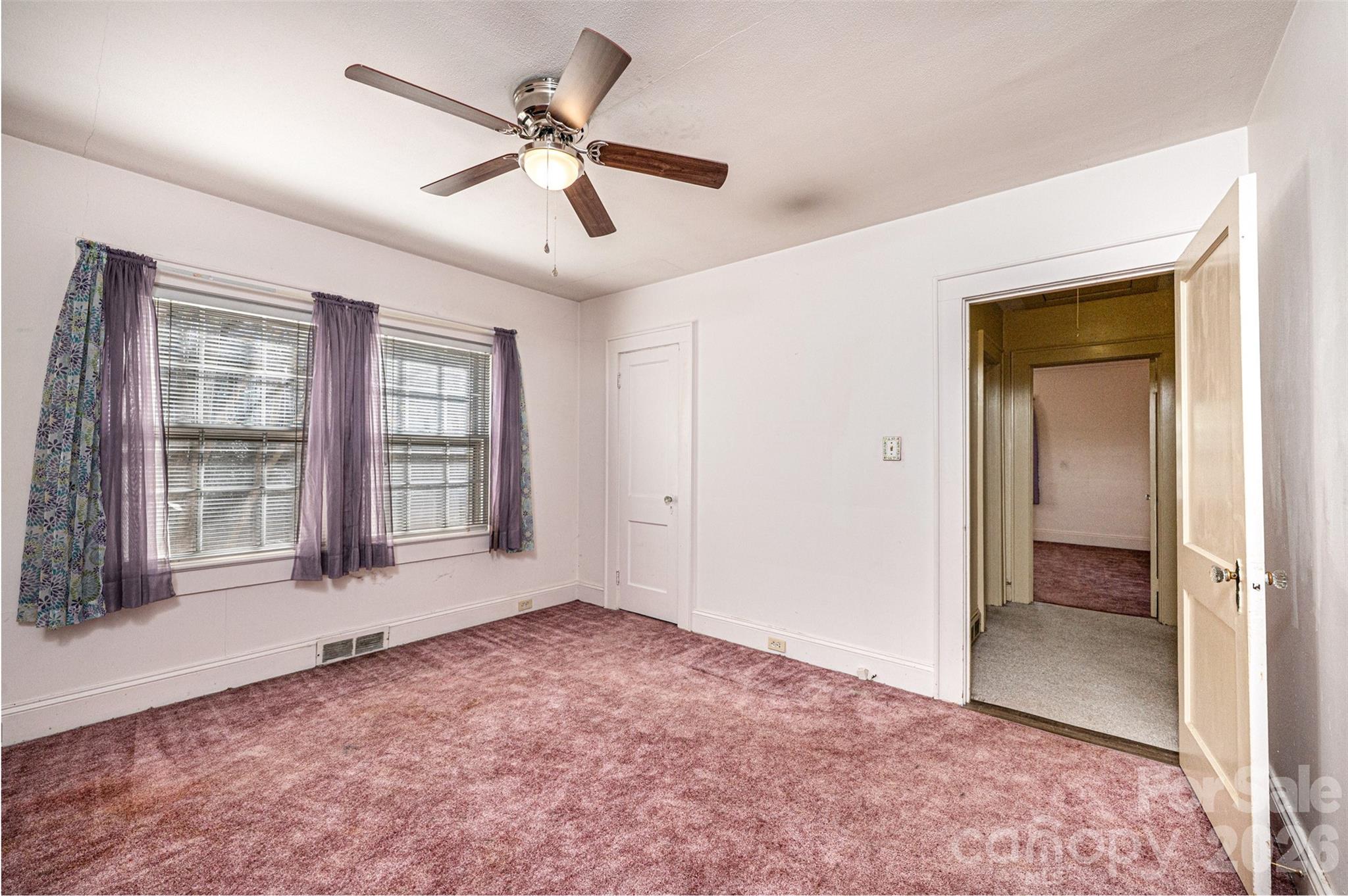 Country Club Estates - Residential