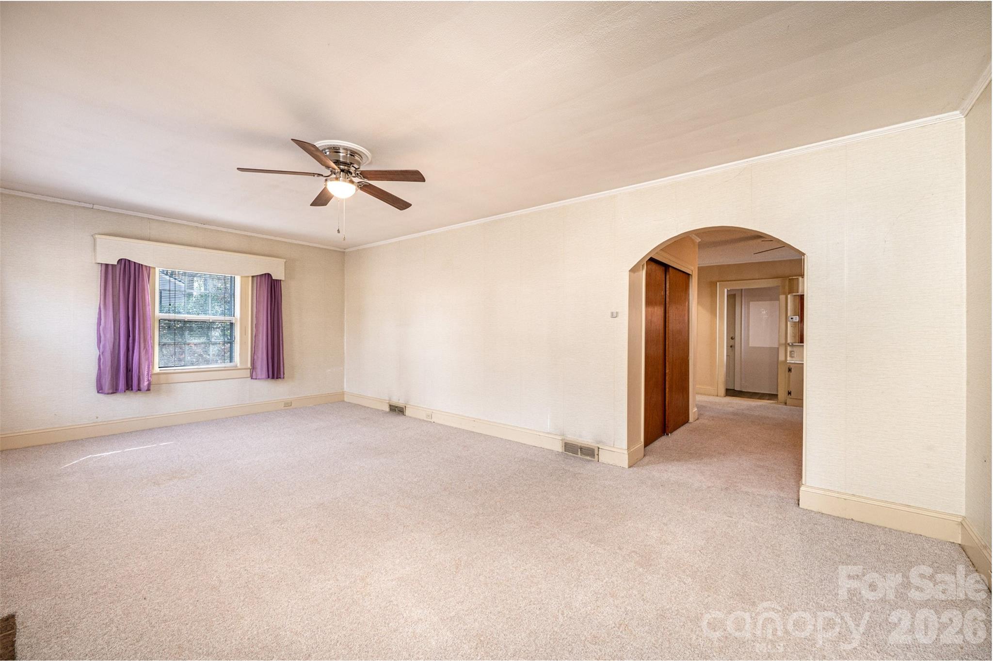 Country Club Estates - Residential