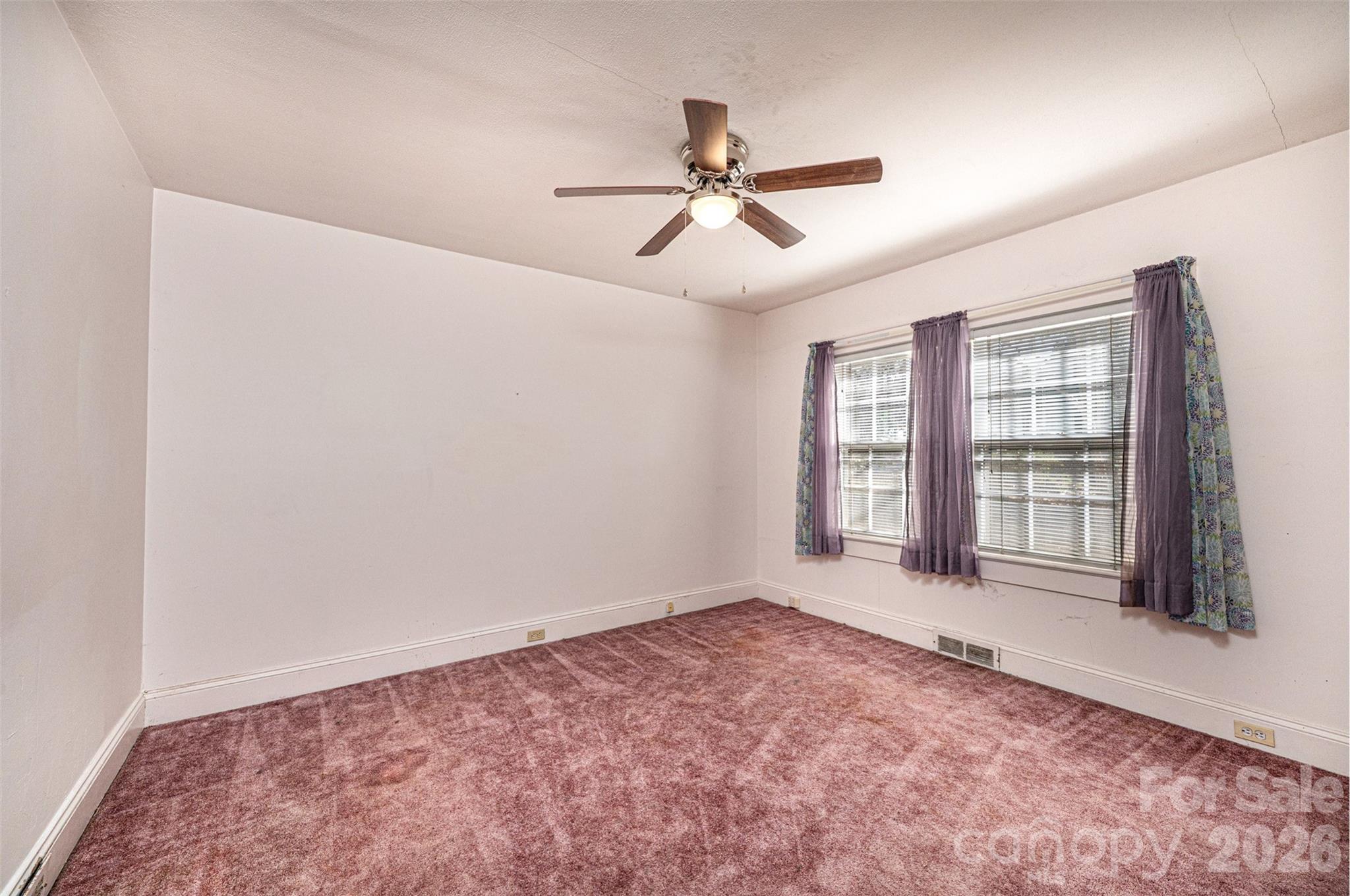 Country Club Estates - Residential