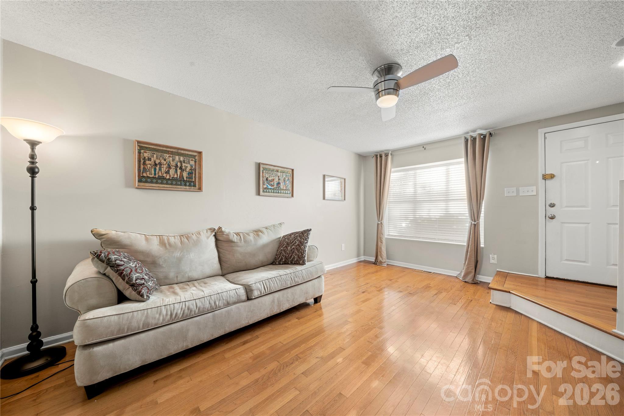 8240 Circle Tree Lane