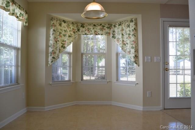 Longview Oaks - Residential