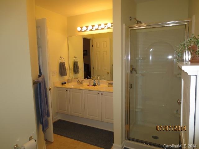 Longview Oaks - Residential