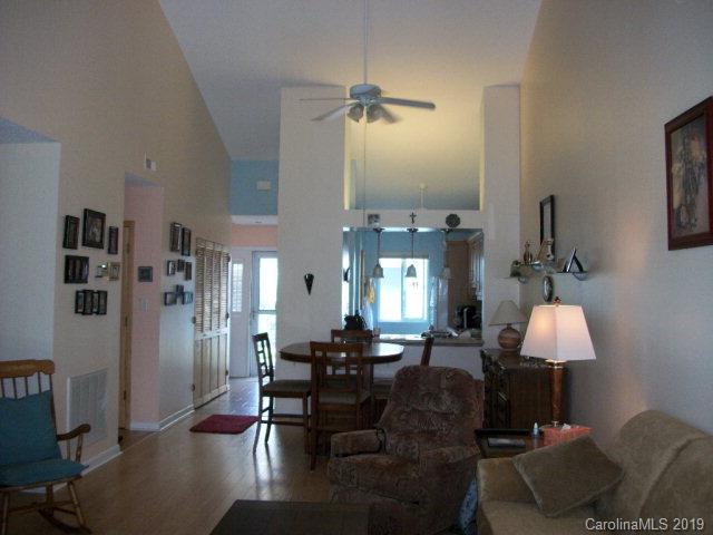 Llama Vista - Residential