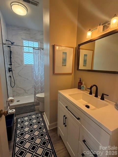 308 N Green Street 6