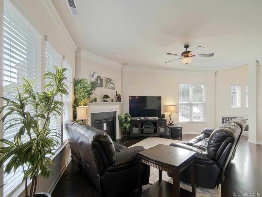 Park South Station - Residential