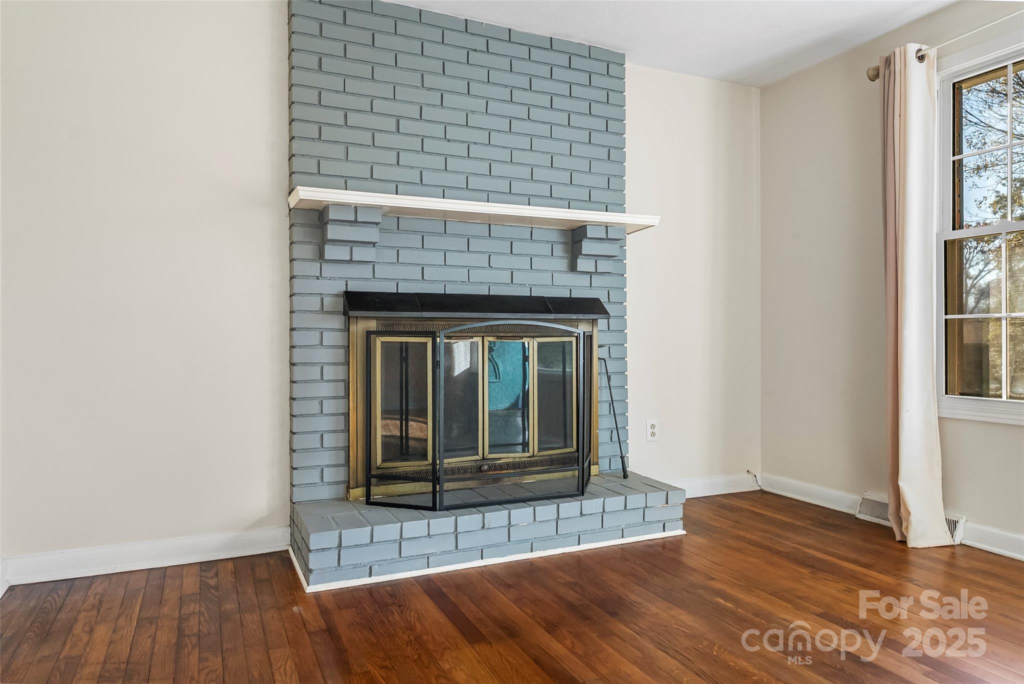 Mountain View - Residential