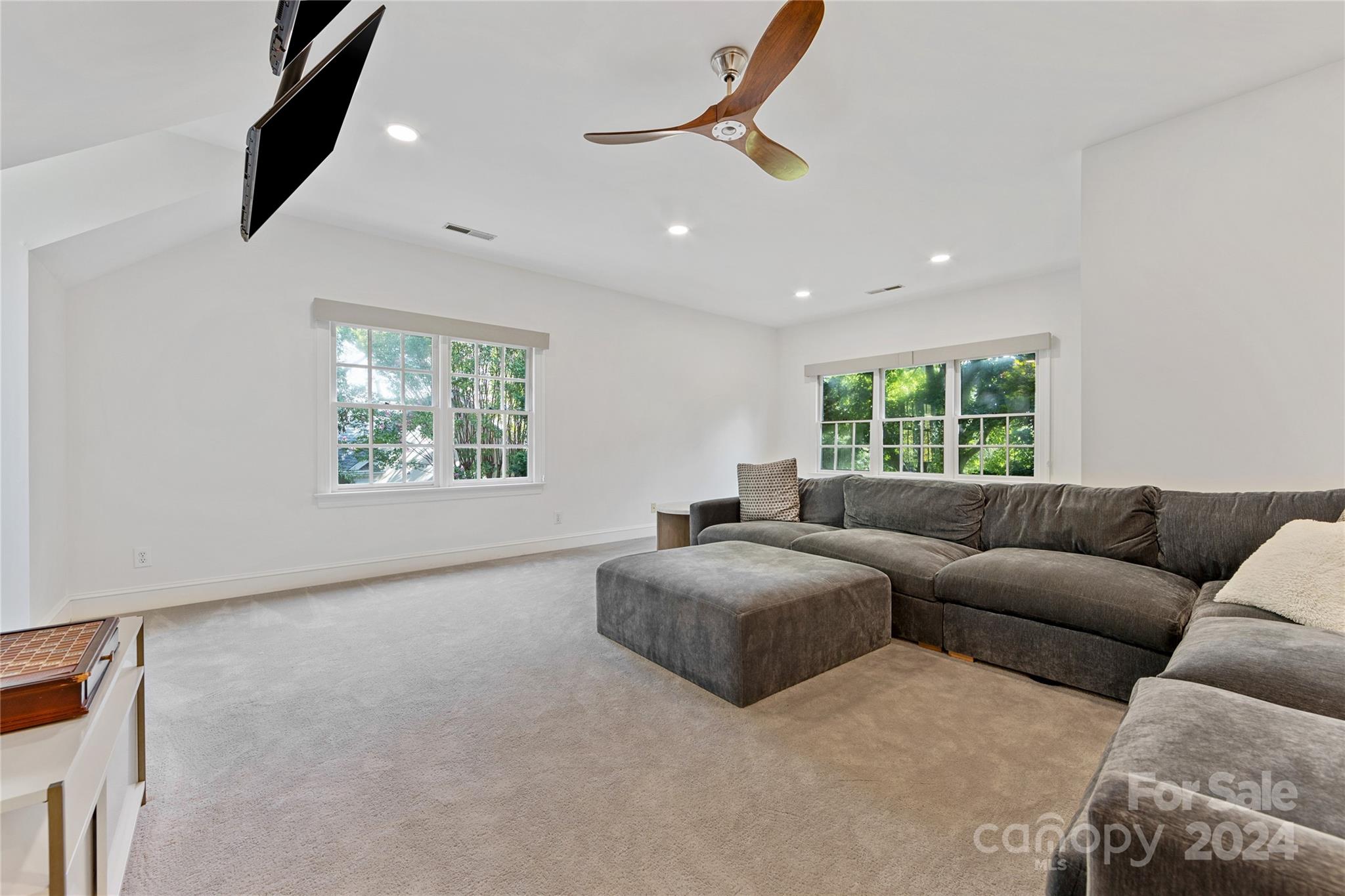 Providence Country Club - Residential