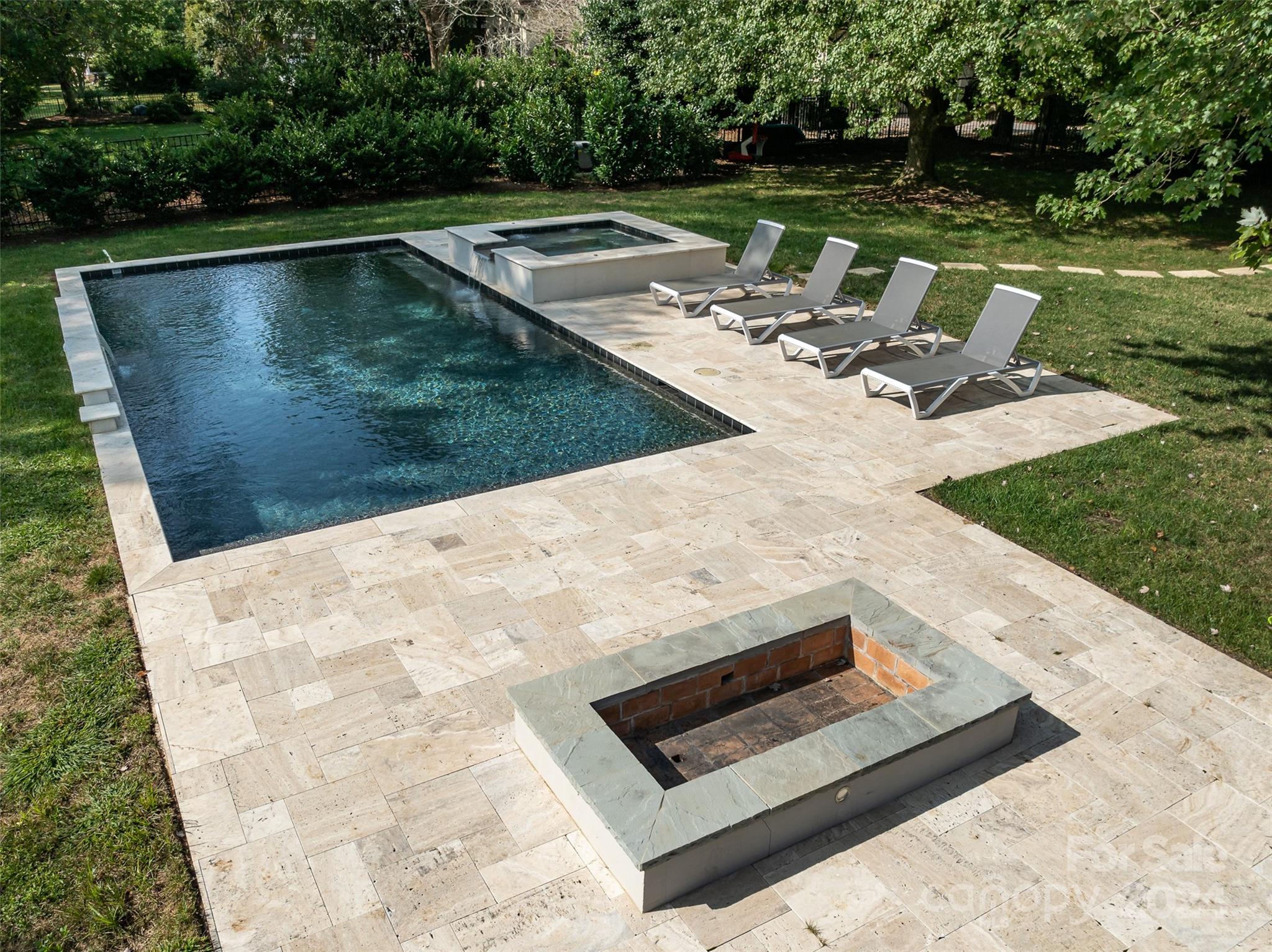 Providence Country Club - Residential