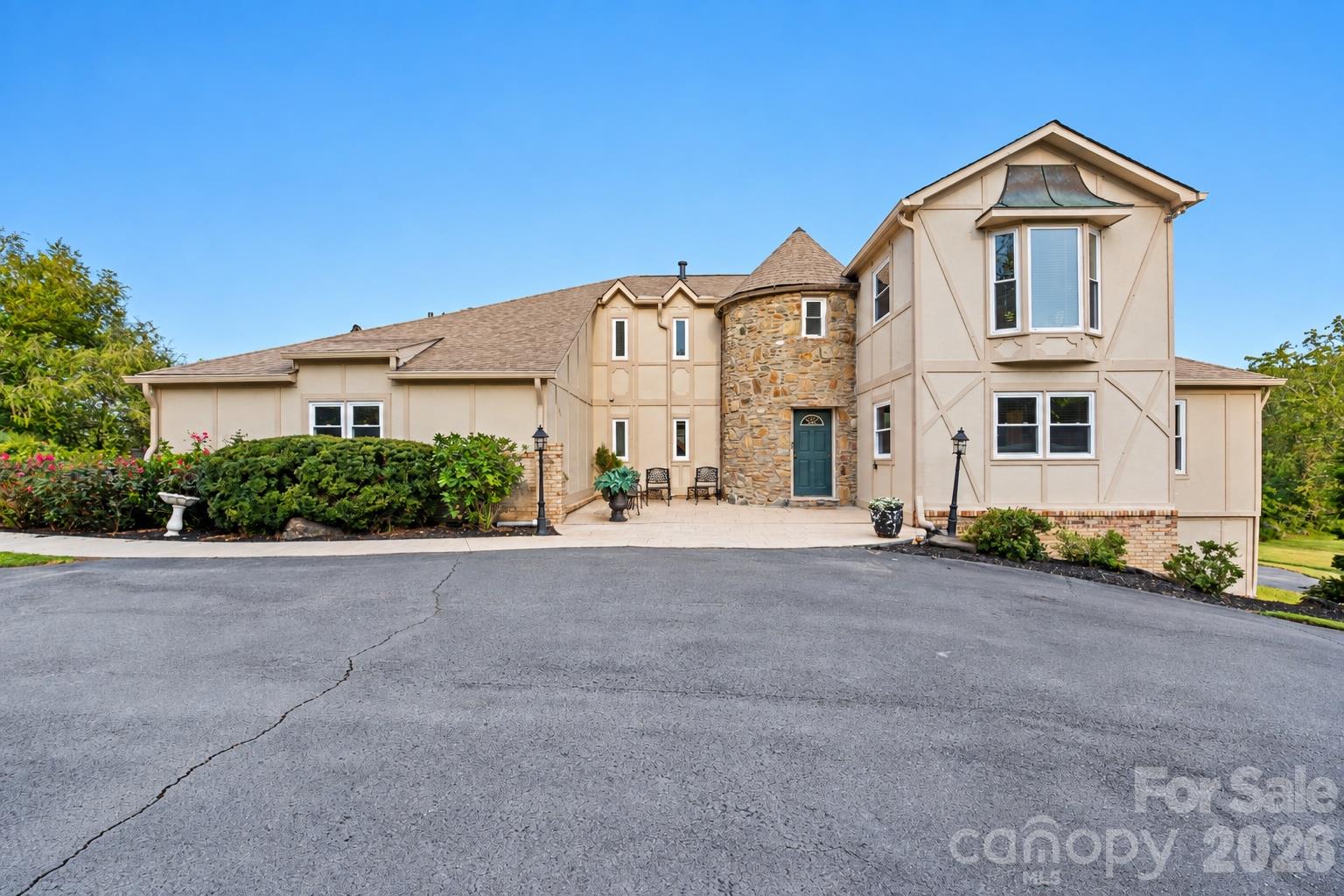 422 Crooked Creek Road