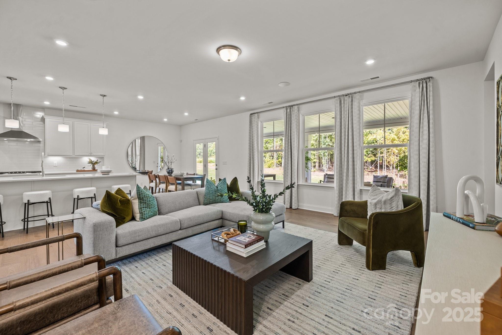 Lakeside Glen - Residential