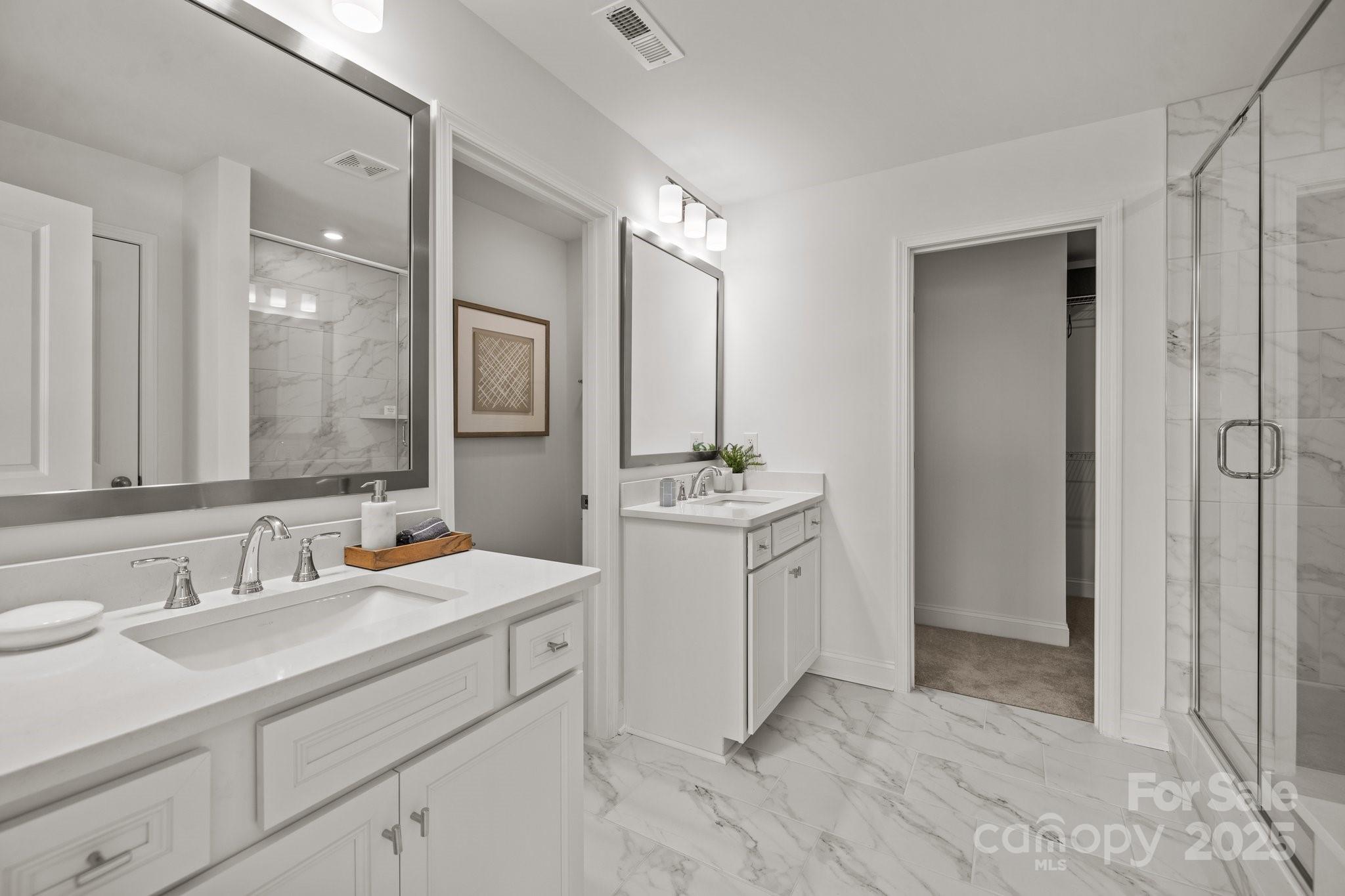 Lakeside Glen - Residential