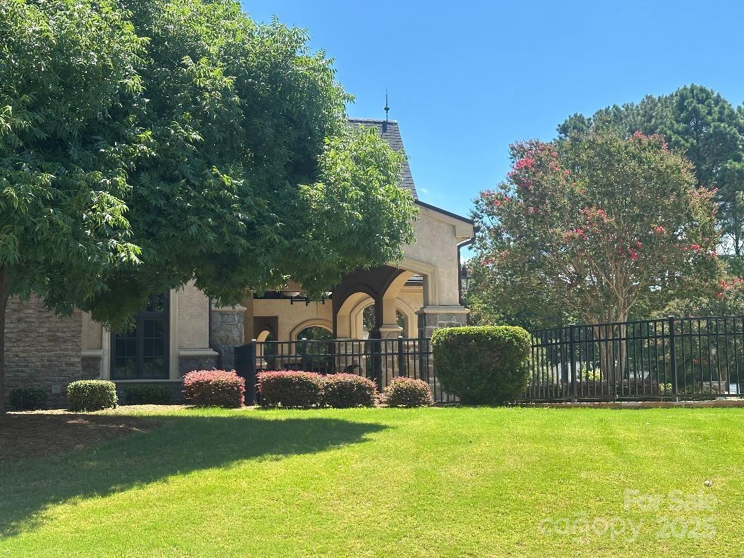3116 Ashwood Park Drive