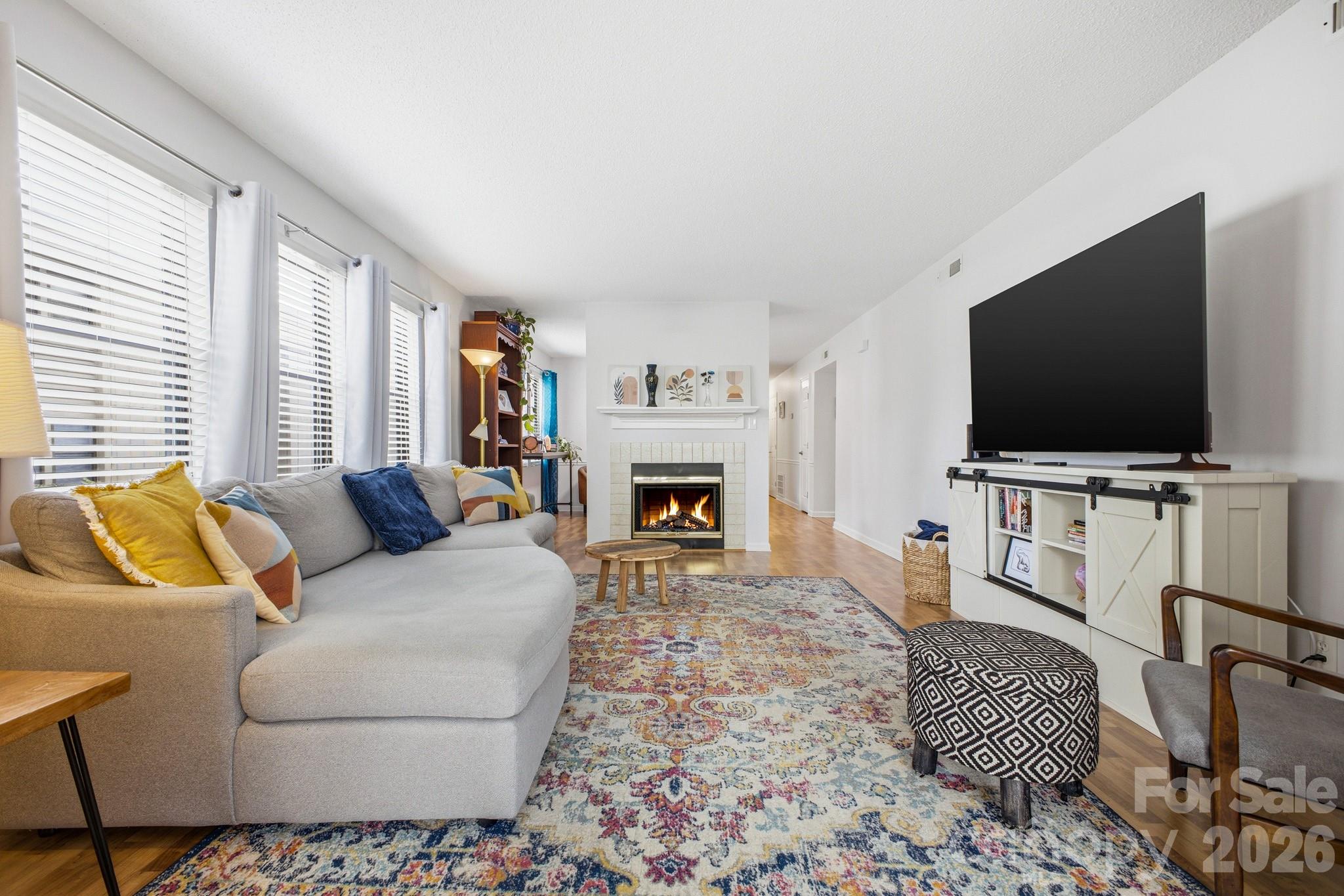 2305 Abbey Circle