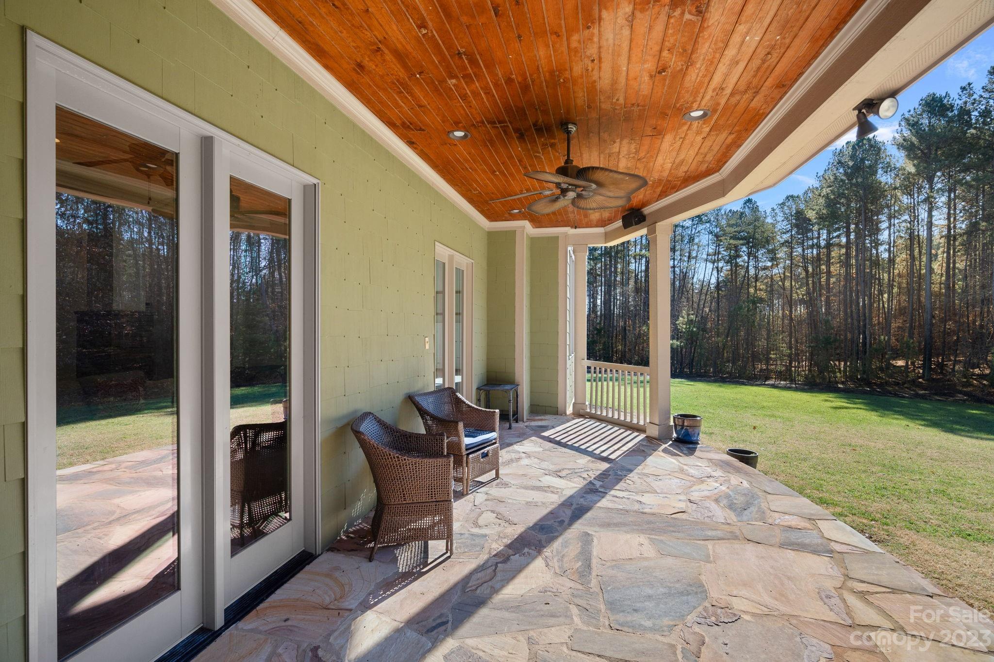 Falls Cove - Residential