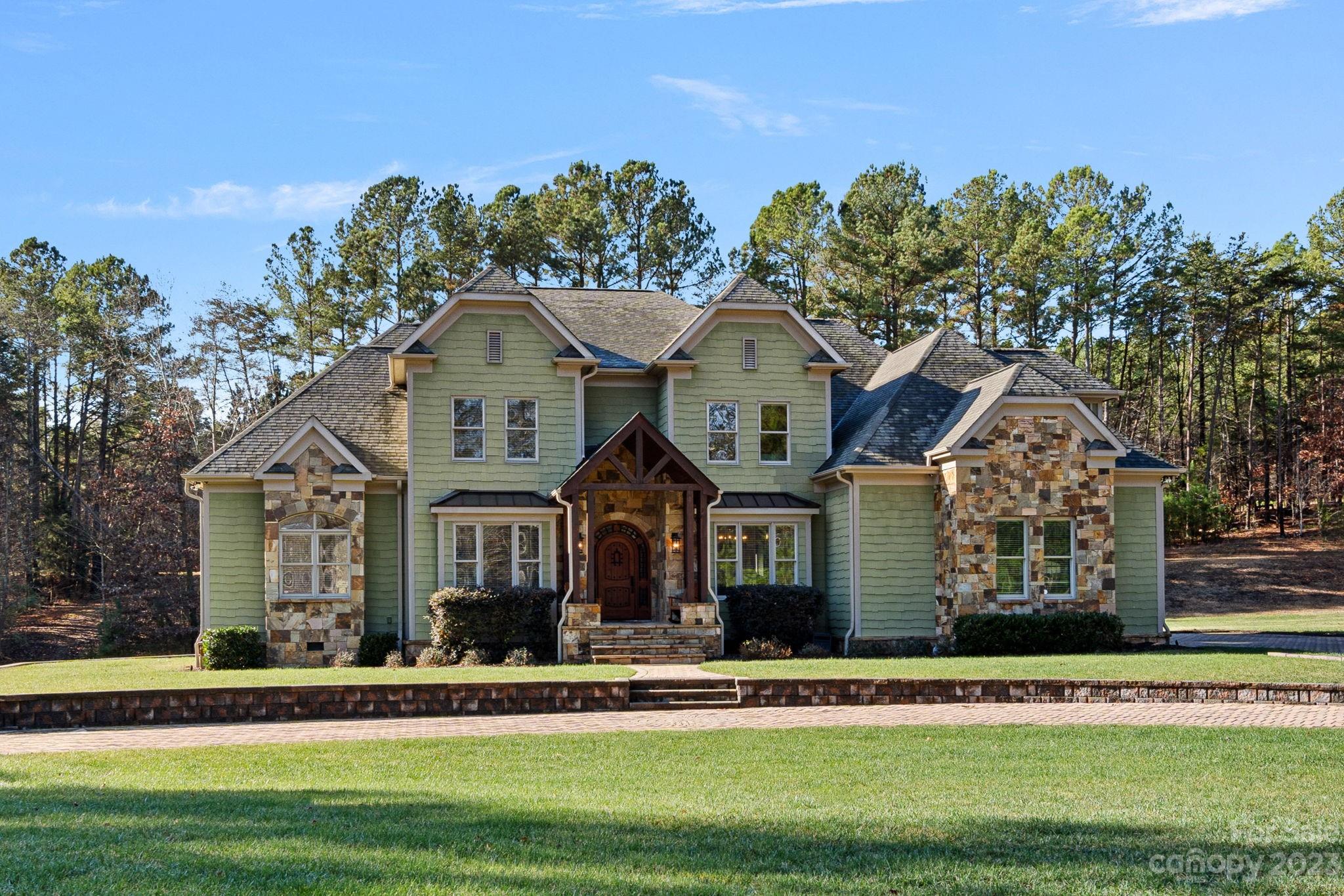 Falls Cove - Residential