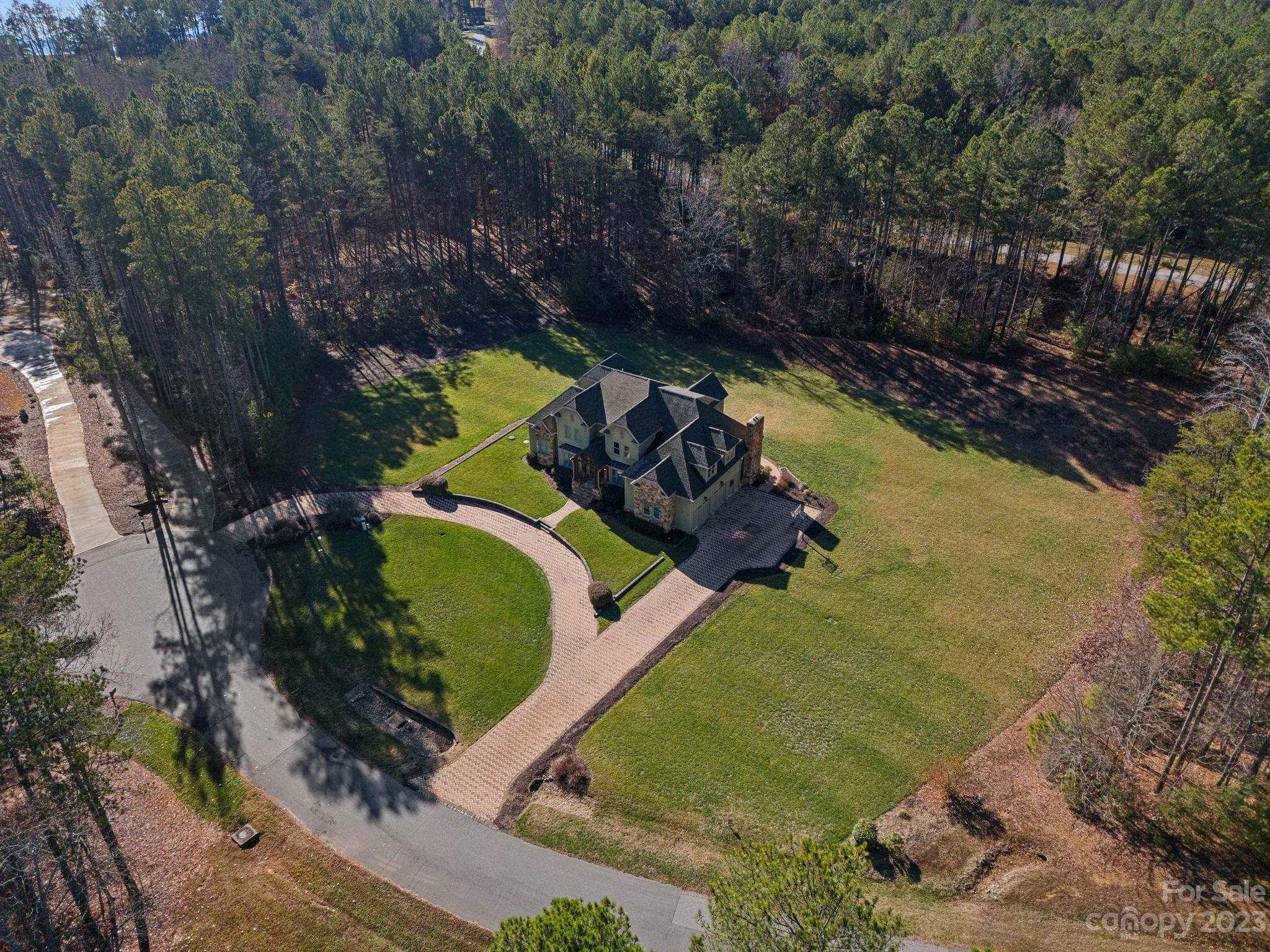 Falls Cove - Residential