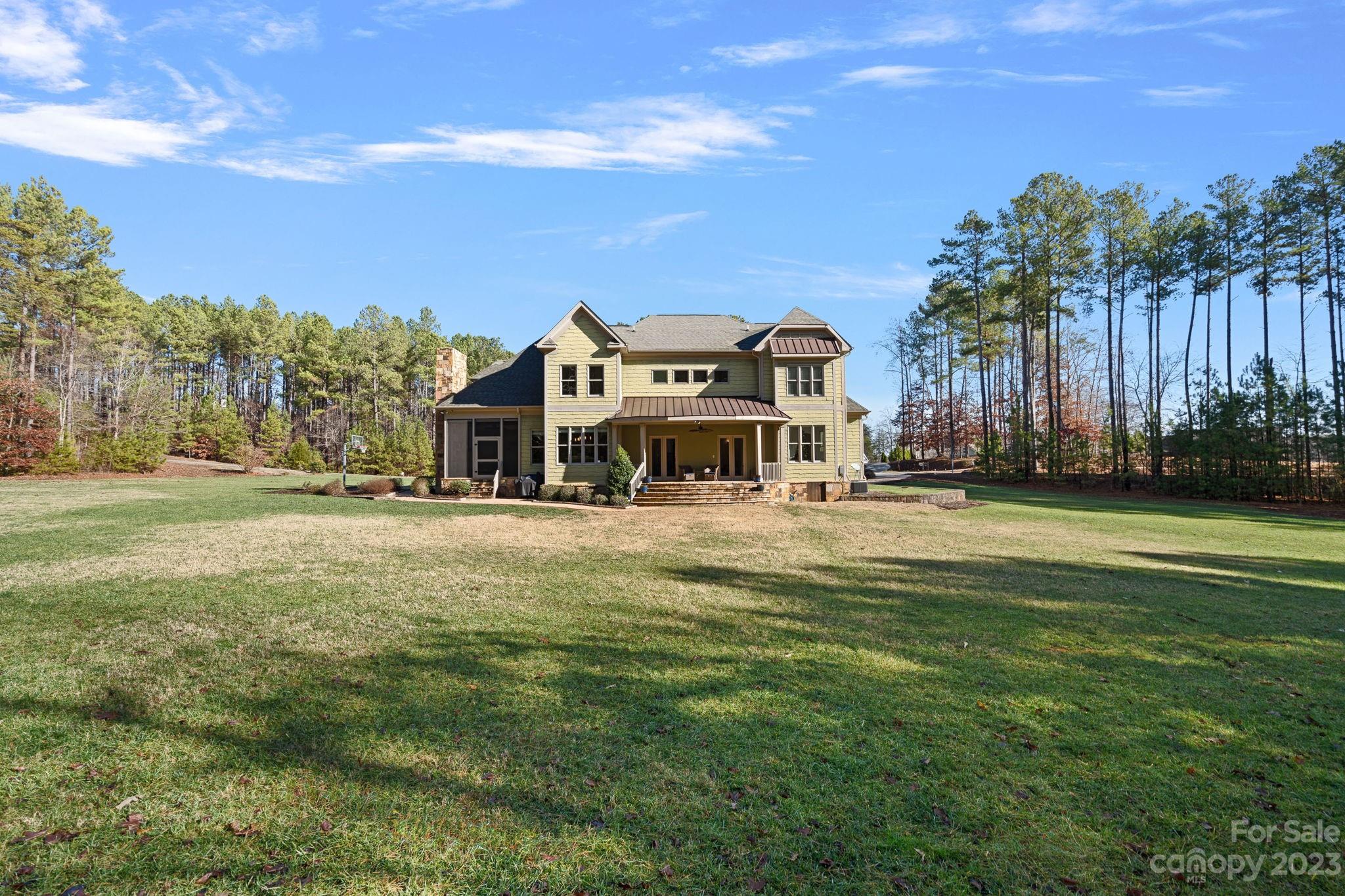 Falls Cove - Residential