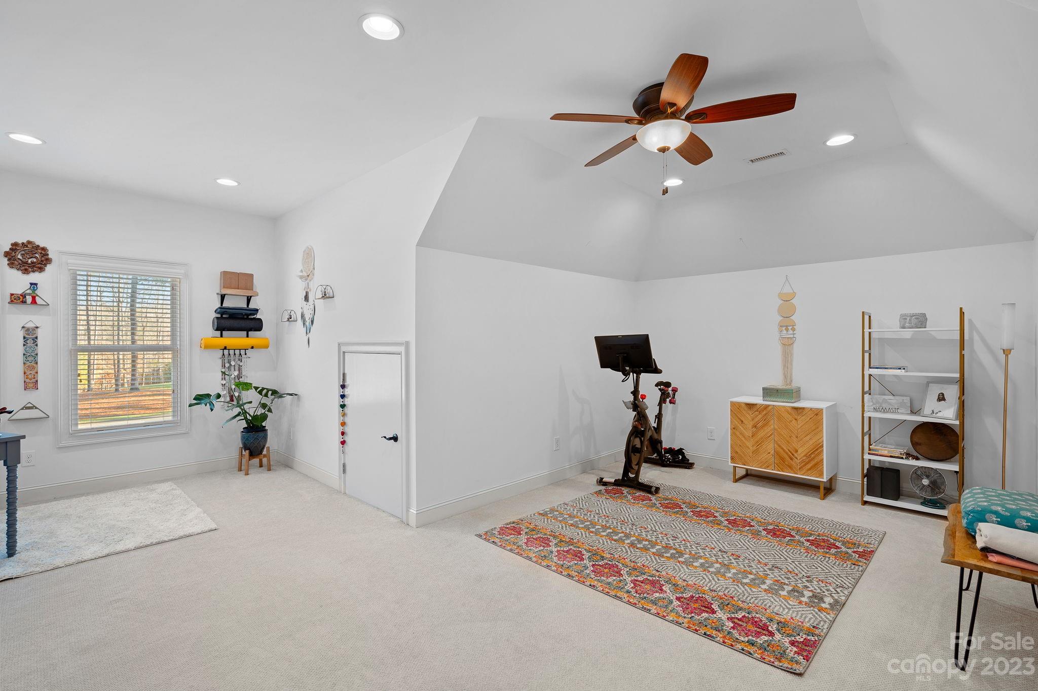 Falls Cove - Residential