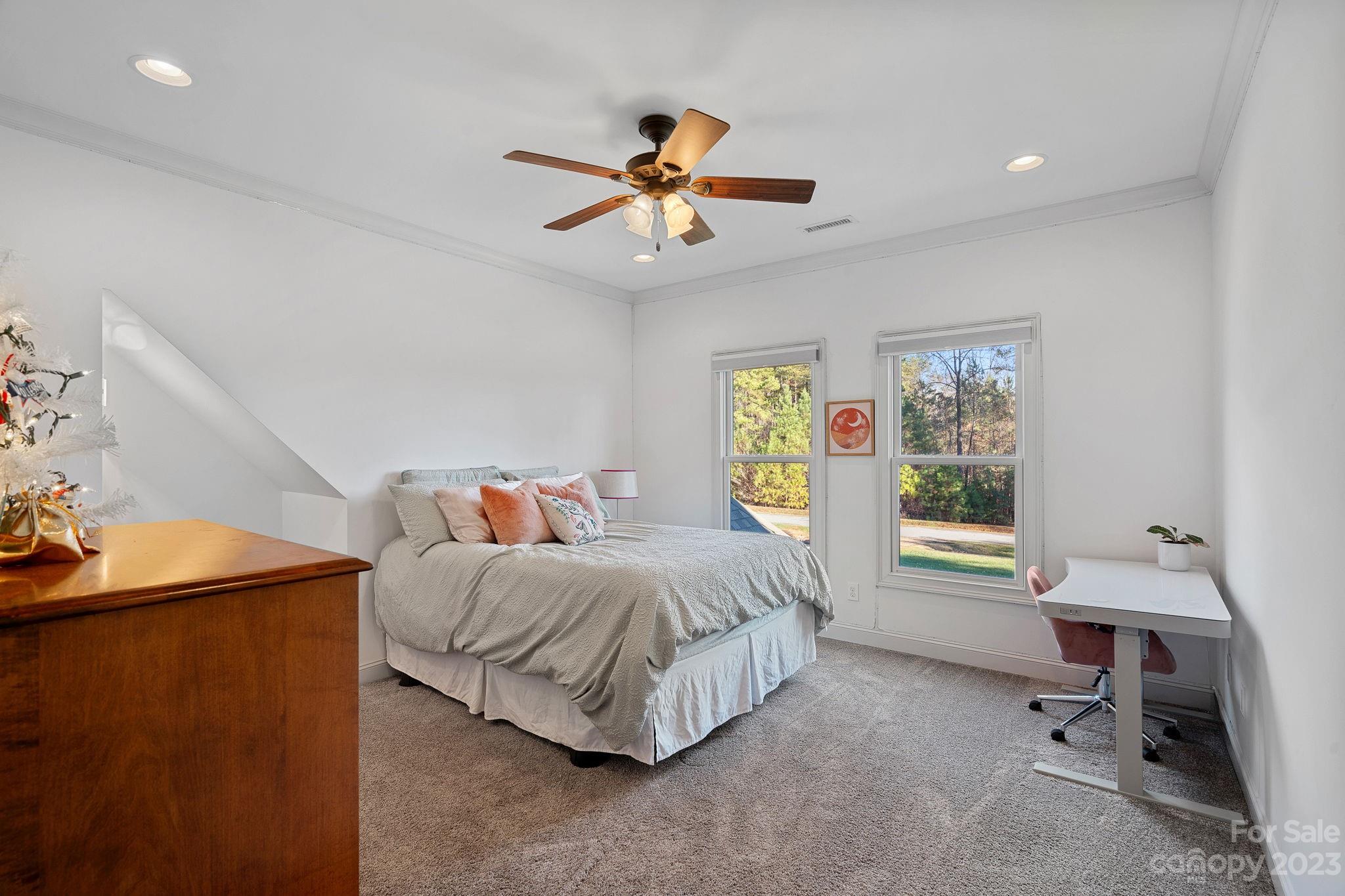 Falls Cove - Residential