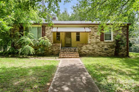 Photo for 315 Dunham Avenue